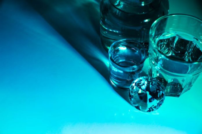 Tratamiento y Comercialización del Agua Expendio de Agua Purificada y Ablandador de Agua Dura