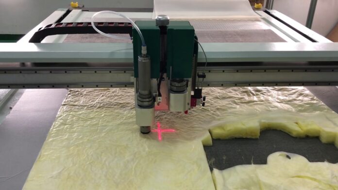 insulation cutting machine